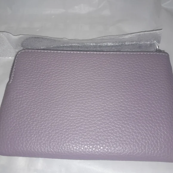 New Coach Wristlet In Jasmine (Purple)Color NWT - Picture 3 of 7